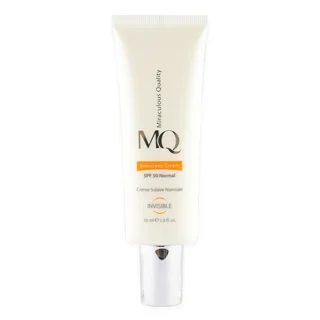 کرم ضدآفتاب بی‌رنگ ام کیو مدل SPF50، مناسب پوست‌های نرمال، حجم 55 میلی‌لیتر 102941604