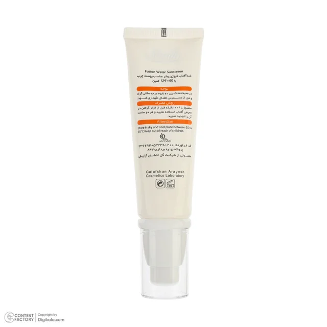 کرم ضد آفتاب بی‌رنگ صورت ثمین SPF 60 مدل Fusion Water ‌محافظ UVA ، UVB مناسب برای پوست‌های 103030312